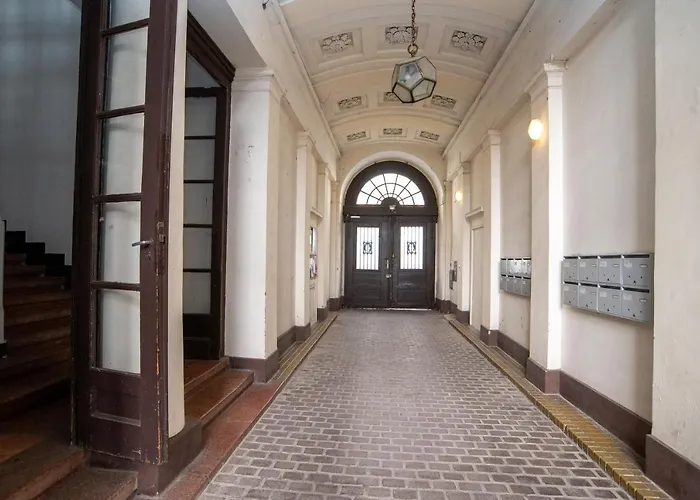Charming Flat Close To Danube And 4-Seasons Hotel